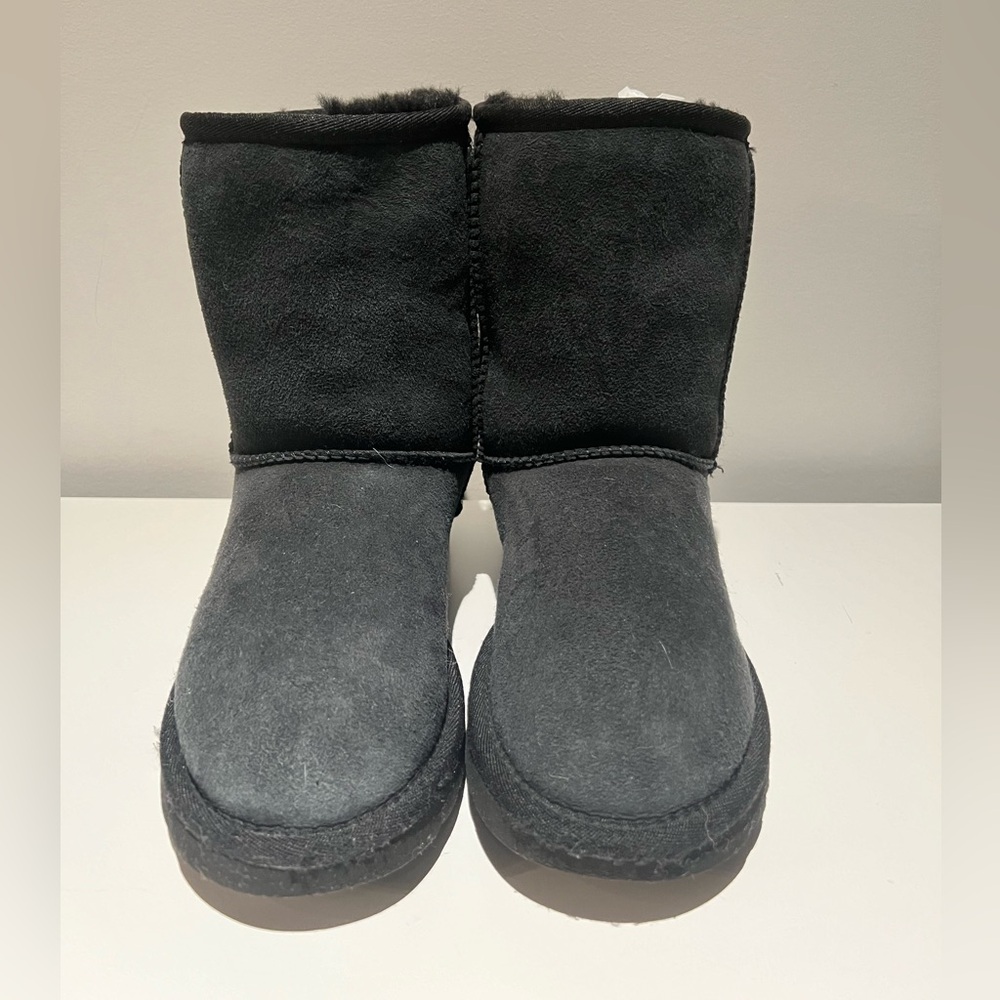 UGG sheepskin classic short boots